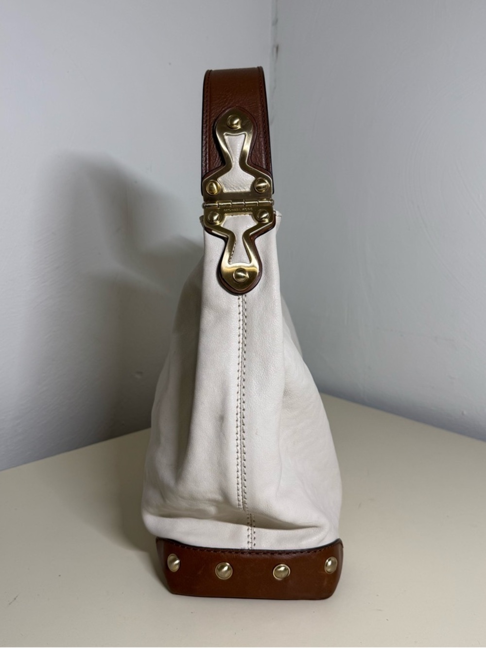 Michael Kors Joplin Off White/ Brown Leather Hobo Large Shoulders Bag